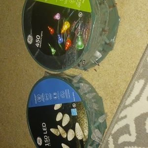 G&E Christmas lights set of 2